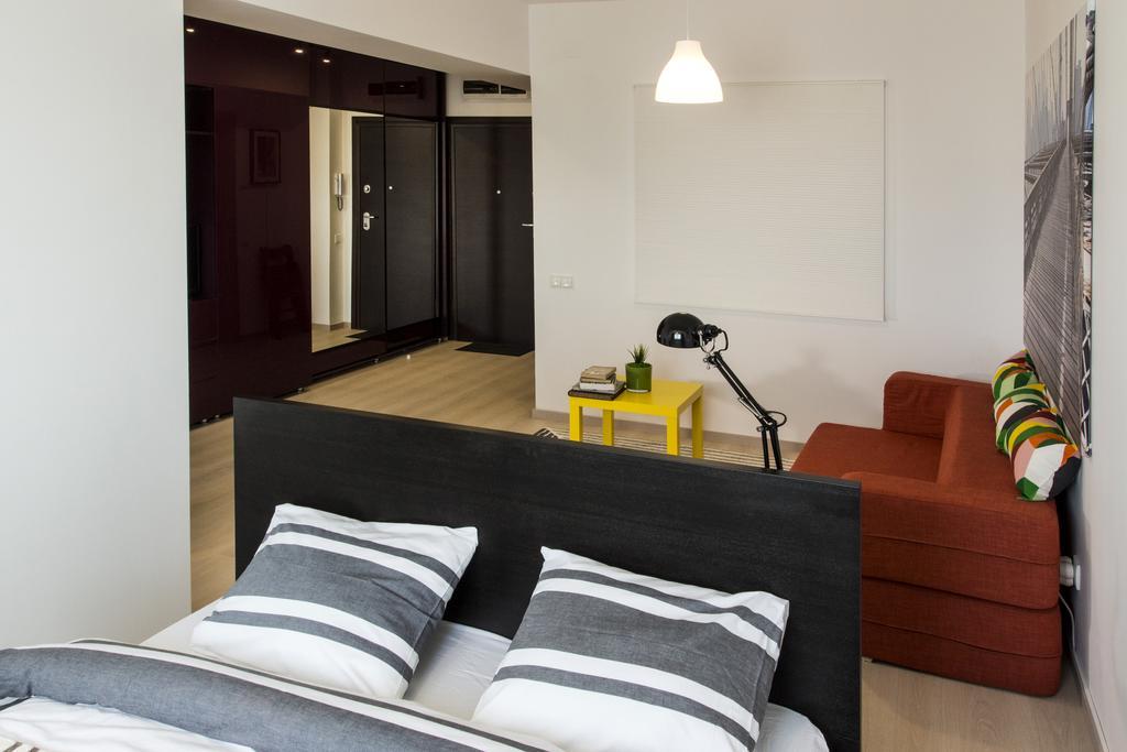 Studio R By Mrg Apartments Bucharest Exterior photo